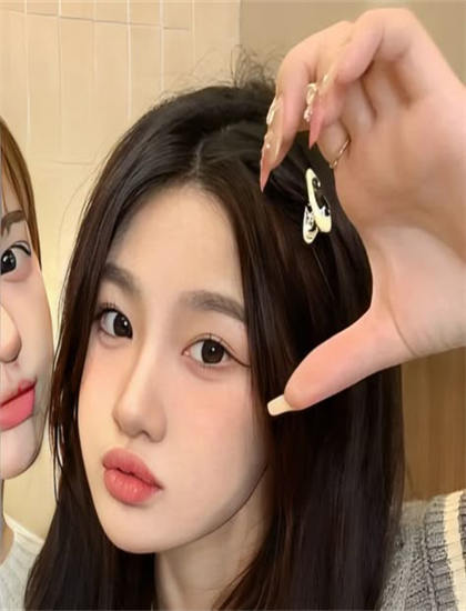 贪官背后的女人_狼群影院在线观看免费观看直播_老汉tv永久视频福利在线观看